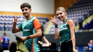 Bernadette Szocs și Eduard Ionescu se califică în optimile de finală la Europe Smash 2026