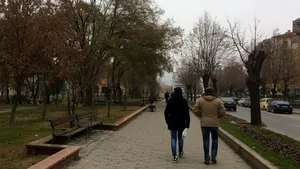 Veles, orăşelul bogat din ştiri false livrate americanilor. Sute de adolescenţi, venituri de mii de euro din „aurul digital”