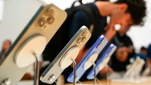 Indonezia menţine interdicţia de vânzare a telefoanelor iPhone 16. O investiţie de un miliard de dolari nu e suficientă