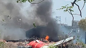 Guvernul României a transmis condoleanţe după accidentul aviatic din India