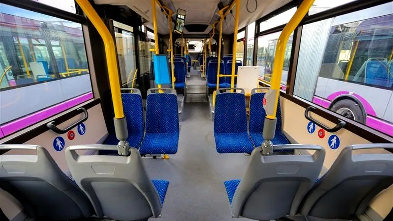Autorităţile dintr-un municipiu iau măsuri împotriva gripei. Mijloacele de transport în comun, dezinfectate