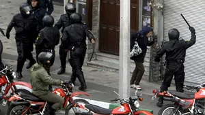 Manifestaţii de amploare în Iran, organizate în favoarea regimului de la Teheran