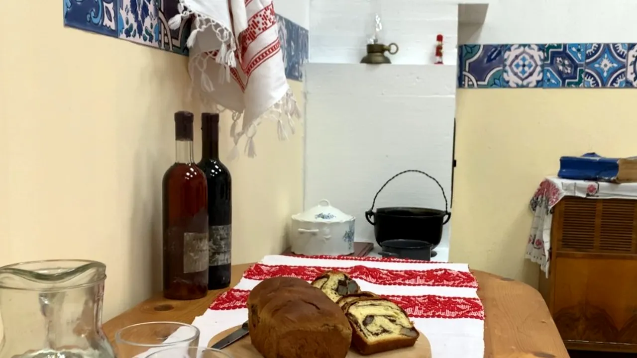 GALERIE FOTO Doi fotografi din Constanţa au recreat odaia de la sat a bunicilor pentru şedinţele foto de Crăciun