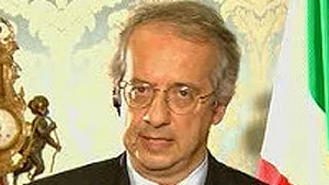 Cei responsabili de violenţe, repatriaţi cu interdicţie de trei ani de a intra în Italia