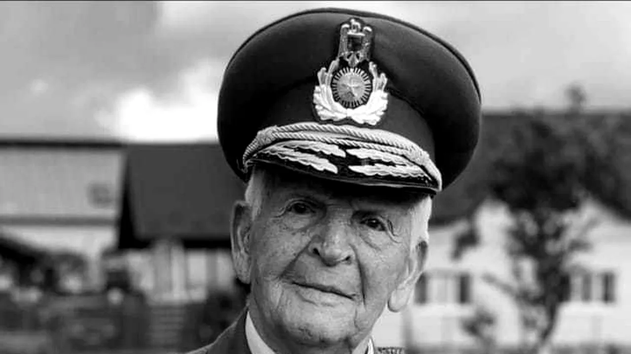 Constantin I. Năstase, cel mai vârstnic general al Armatei Române şi din lume, a murit la 108 ani