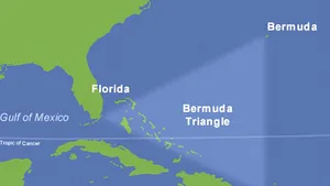 O nouă teorie - acelaşi Triunghi al Bermudelor: Piramida de cristal a reapărut - FOTO