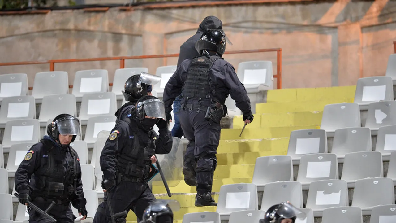 Stare de alertă în Bucureşti, jandarmii sunt chemaţi pe străzi! Cum încearcă autorităţile să evite incidentele la derby-ul Steaua - Rapid