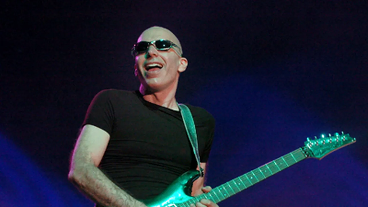 Chitaristul Joe Satriani acuză trupa Coldplay de plagiat