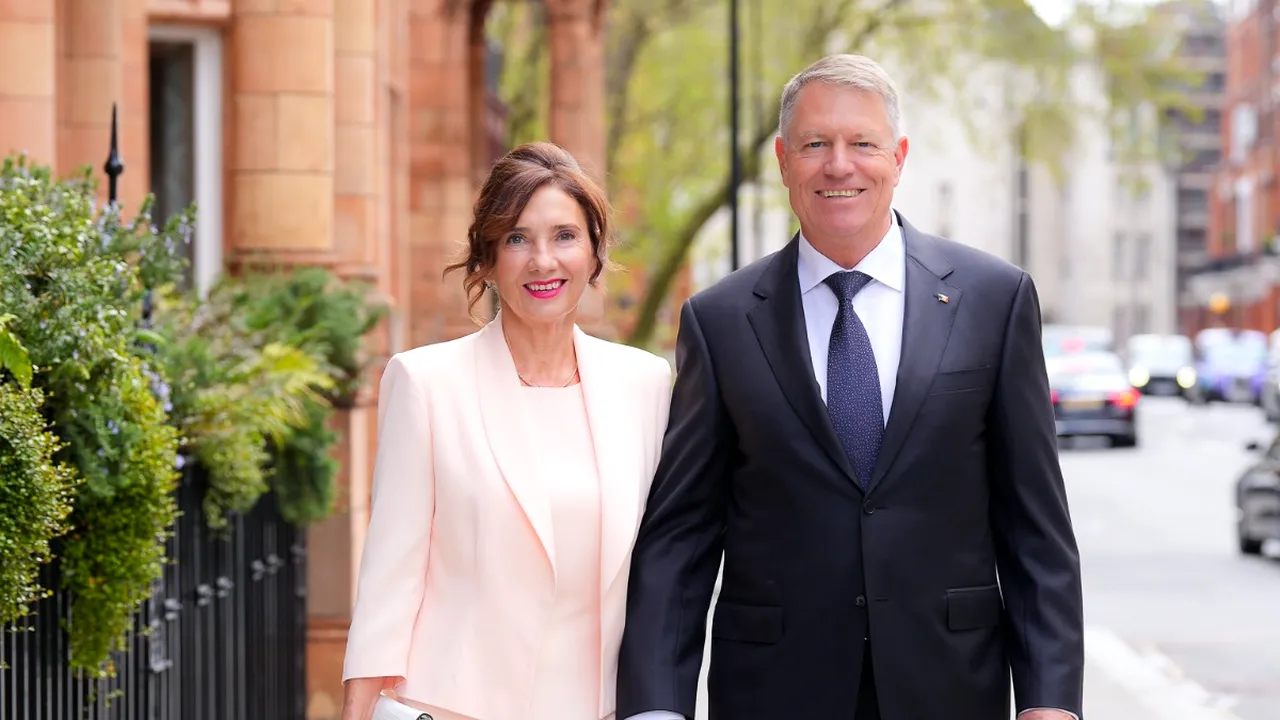 Klaus Iohannis a ajuns la Londra, unde participă la încoronarea Regelui Charles al III-lea