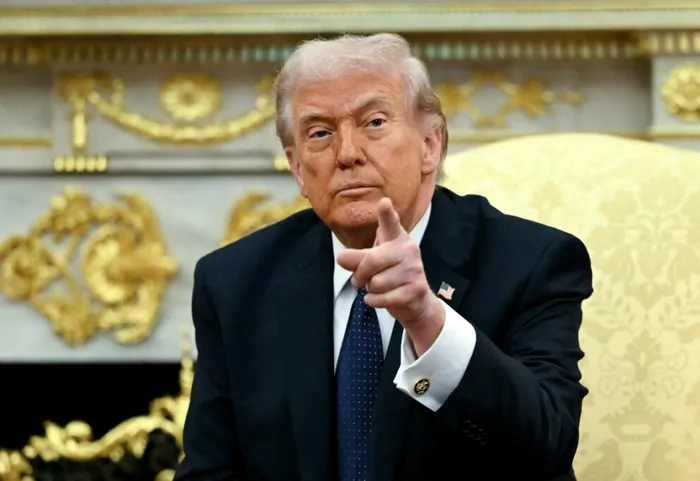 ULTIMA ORĂ Donald Trump anunță că trimite nave de război ca să deschidă Strâmtoarea Ormuz: „Într-un fel sau altul, vom avea strâmtoarea LIBERĂ!” La ce state face apel să i se alăture