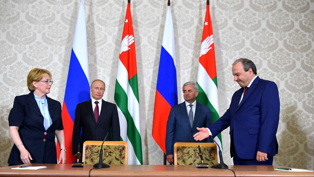 Statele Unite consideră că vizita lui Vladimir Putin în Abhazia a fost ”nepotrivită”