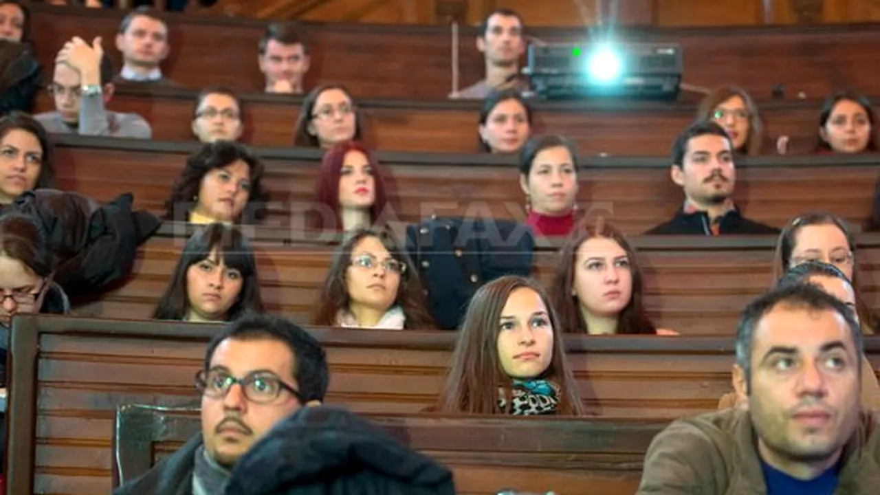 Universităţile private britanice recrutează numeroşi studenţi din România