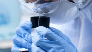 Bacteria „mâncătoare de tumori