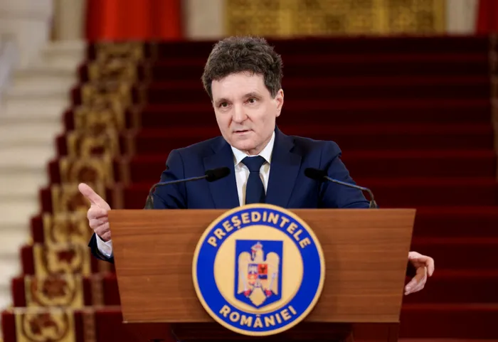 POLITIC Nicușor Dan se întâlnește azi cu liderii din fosta coaliție la Cotroceni. Se caută un premier