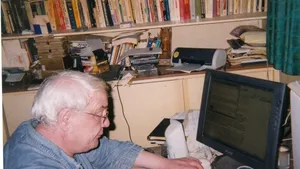 PREZENTUL FĂRĂ PERDEA Marius Oprea / Eurocraţia, Homo Sovieticus şi Homo Bruxellicus. Vladimir Bukovski: ”Eu am trăit în viitorul vostru şi acesta nu a funcţionat!”