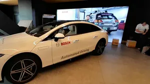 Bosch îşi prezintă viziunea asupra maşinii autonome