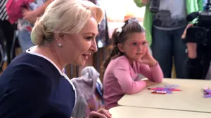 Dăncilă, la începerea anului şcolar: România va creşte doar dacă educaţia va creşte. E nevoie de consens cu toate partidele