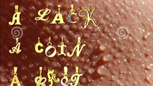 Artă din monede euro topite, oase de animale, LSD, ecrane sparte