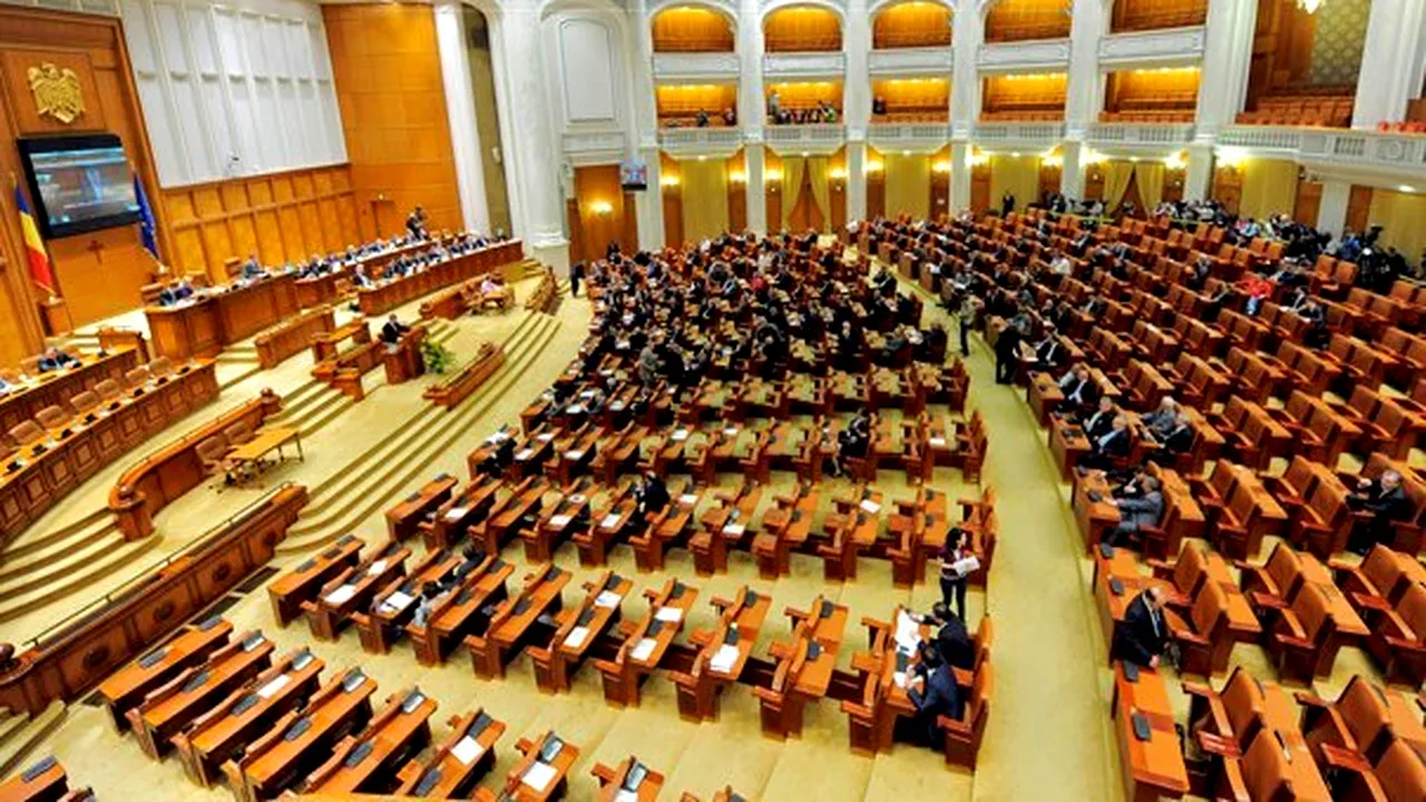 Antonescu: În noua Constituţie, Parlamentul va fi doar for de dezbateri, nu şi de decizie