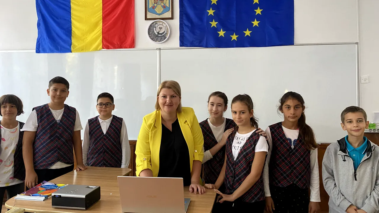 Organizaţia Narada şi CEZ au contribuit la modernizarea a două şcoli din judeţul Argeş