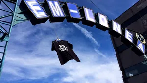 PROTEST la Exploatarea Minieră Lonea: Sute de mineri s-au blocat în subteran. 17 ortaci sunt în greva foamei - FOTO, VIDEO