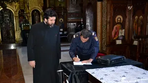 ISU: Mai multe biserici din Bucureşti şi judeţul Ilfov, nesigure pentru slujbele de Paşte. Ce se va întâmpla cu lăcaşurile de cult în noaptea de Înviere