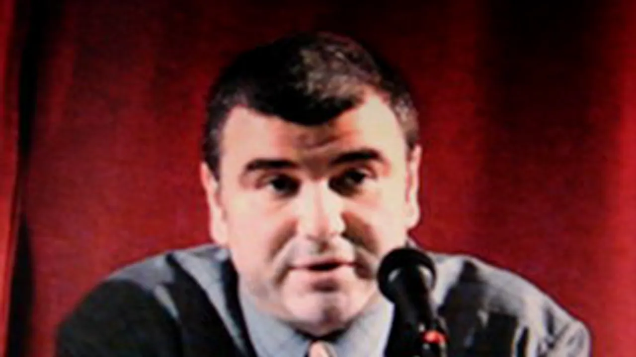 Chelu i-a transmis lui Fătuloiu că dacă nu ia mită îl va denigra în presă, forţându-l să demisioneze