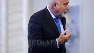 Lideri PNL: Imaginea partidului este afectată după votul din Senat în cazul lui Vosganian