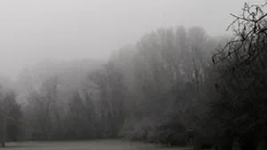 Minus 1,4 grade Celsius şi brumă la sol