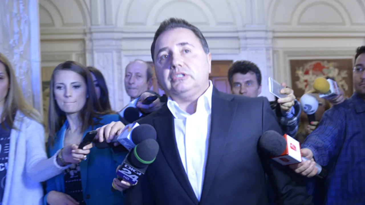 FOTO Fostul deputat Cristian Rizea, după ce DNA a închis un dosar al lui Mircea Geoană: E protejat pentru că e ofiţer acoperit SIE
