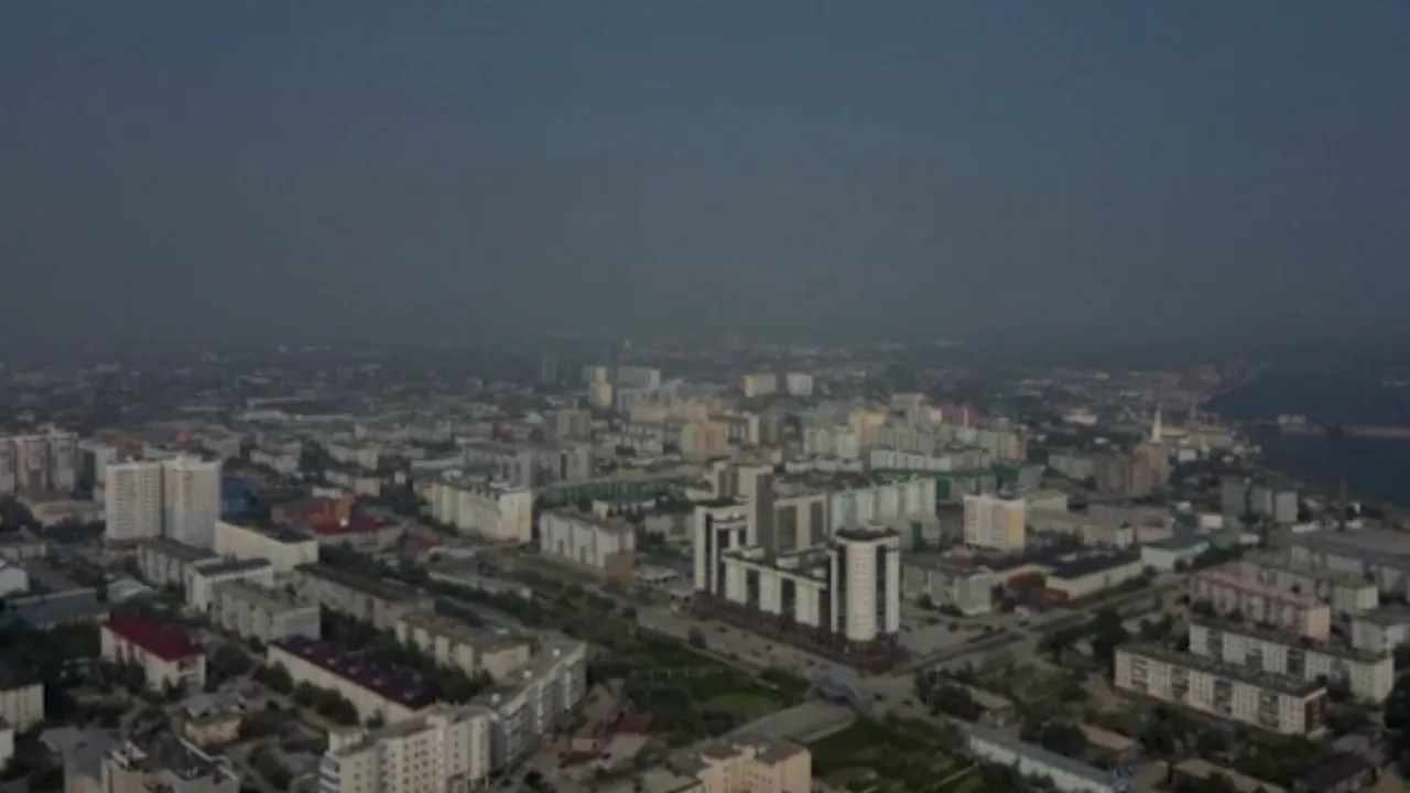 Cel mai rece oraş din lume fierbe: Yakutsk din Siberia este cuprins de sute de incendii