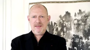 Donald Potard, fondatorul companiei Jean-Paul Gaultier, se va întâlni cu 16 creatori români