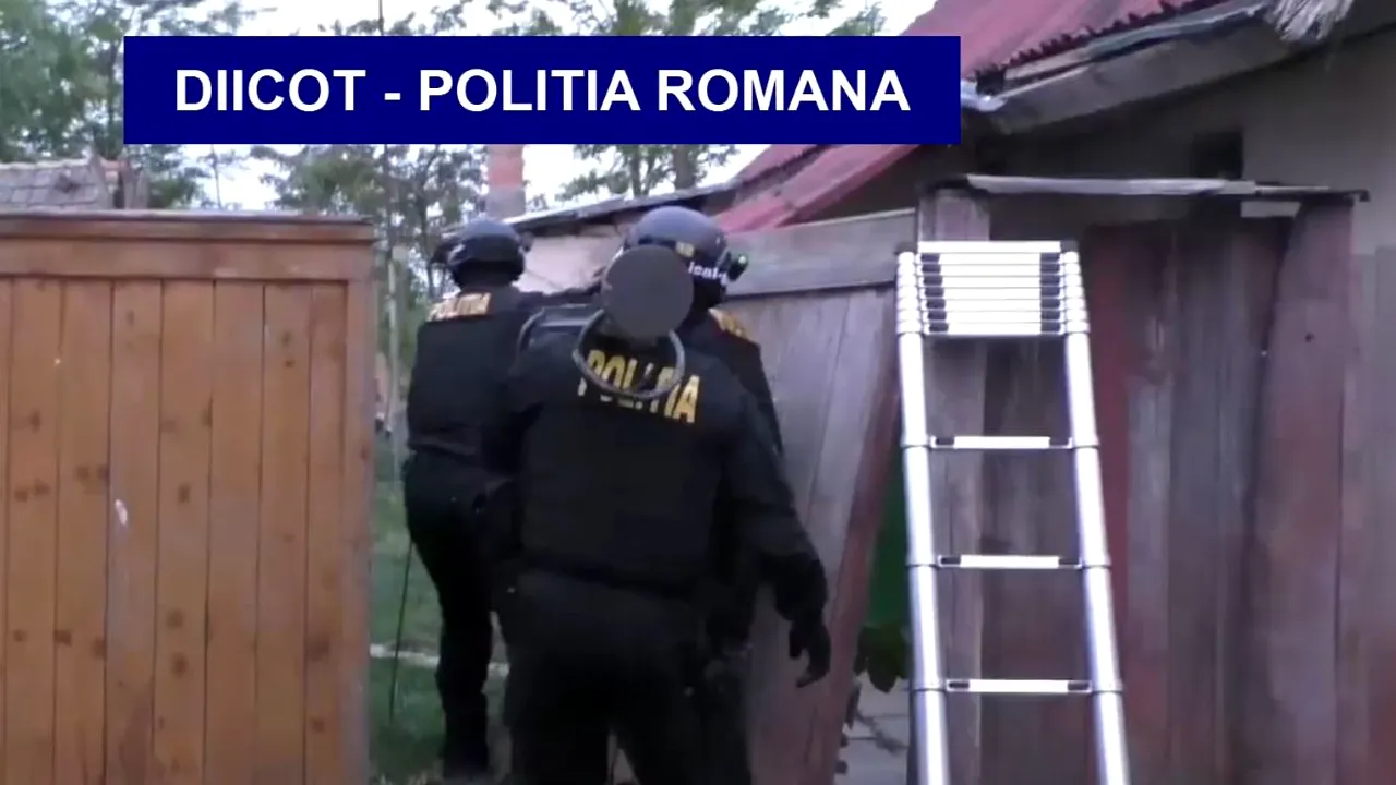 Poliţia Română: Peste 520 de percheziţii au avut loc în ultimele două săptămâni, pentru destructurarea bandelor de infractori
