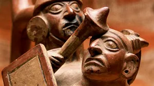 Oraş vechi, datând din timpul culturii Wari, a fost descoperit în Peru