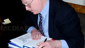 James Rosapepe: Când eram ambasador la Bucureşti, am presupus că eram interceptat