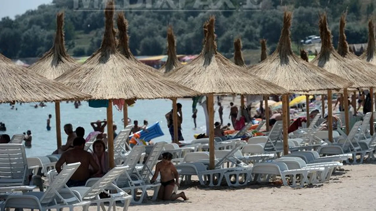 Numărul turiştilor care şi-au plătit vacanţa în rate a crescut de cinci ori în doi ani. Cât au plătit românii pentru un concediu pe litoral