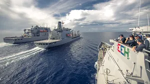 Tensiuni în Marea Chinei de Sud. Beijingul susţine că un crucişător american a încălcat grav suveranitatea şi securitatea Chinei
