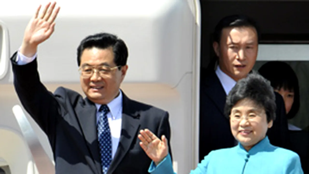 Prima vizită din ultimii zece ani a unui preşedinte chinez în Japonia