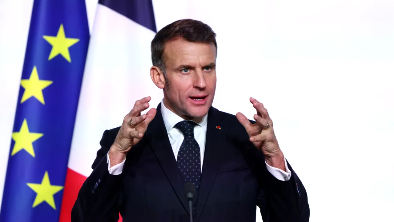 Președintele francez Macron ar putea „restabili contactul” cu Putin în următoarele săptămâni
