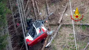 Care au fost primele cuvinte ale singurului supravieţuitor, un copil de cinci ani, în urma masacrului din Italia