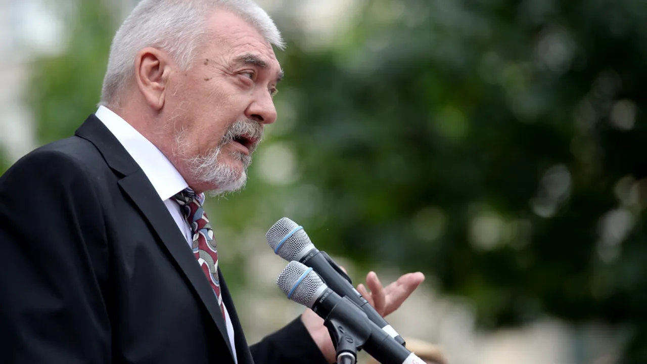 Doliu în lumea teatrului. Mihai Dinvale, fost director al Teatrului Mic, a murit la vârsta de 74 de ani
