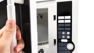 Ai acest aparat în bucătărie? Poate consuma energie non-stop, chiar dacă nu îl folosești