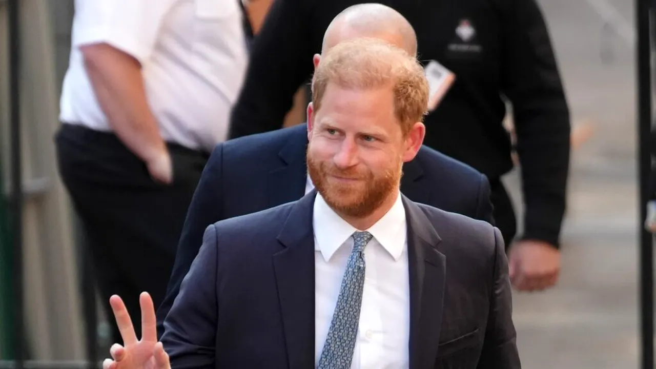 Prințul Harry ajunge la Kiev și promite sprijin pentru mii de răniți ai războiului din Ucraina