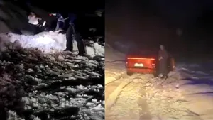 O familie cu doi copii din Alba a rămas blocată în mașină din cauza nămeților