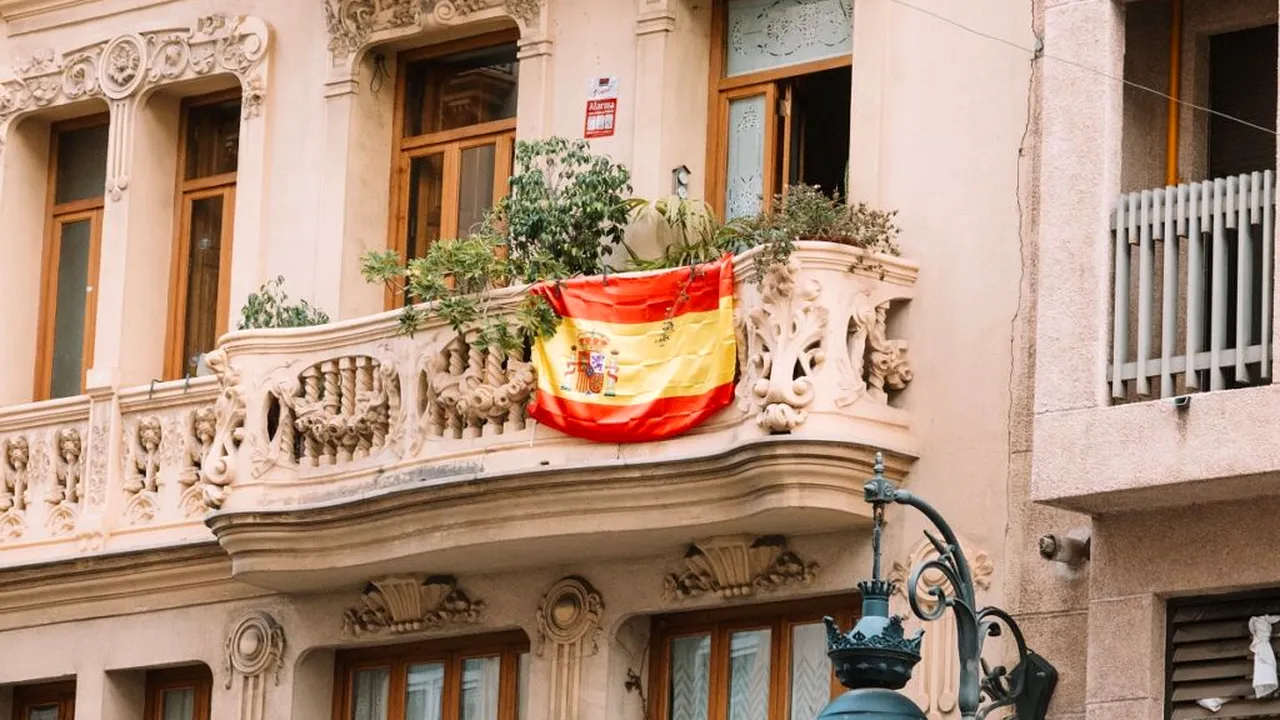 Nici britanicii, nici germanii. Ce străini au ajuns să cumpere cele mai multe case în Spania