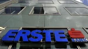 Erste Group revine pe profit în trimestrul 4 şi îşi reduce pierderea pe 2011 la 718,9 mil. euro