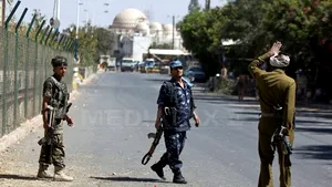 Cel puţin 100 de morţi în ultimele 24 de ore, după atacuri ale rebelilor huthi în Yemen