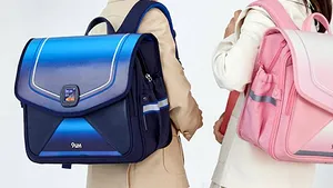 Cum să-ţi spionezi copilul. Huawei a inventat rucsacul inteligent care urmăreşte mişcările elevilor