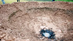 Risc de radioactivitate în Letonia, în urma căderii unui meteorit - VIDEO, FOTO