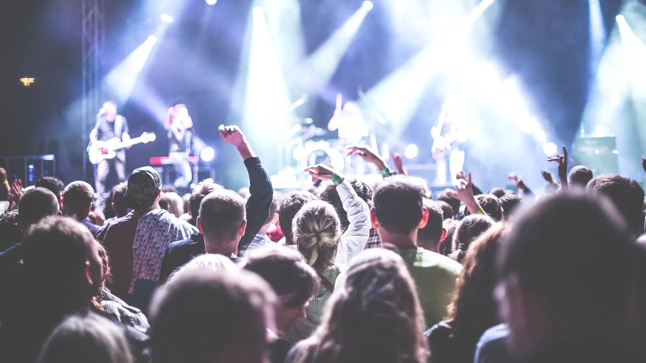 Peste 90 de cazuri medicale la a doua zi de SAGA Festival